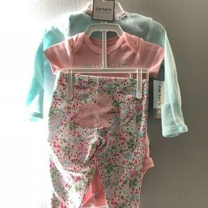 Carters 3 Piece Newborn Set